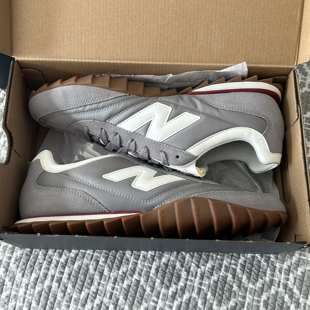 New Balance men’s size 11 sneaker